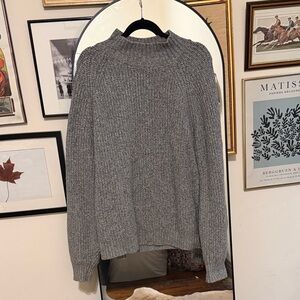 Abercrombie & Fitch Gray Turtleneck Sweater